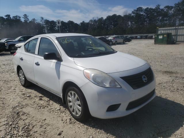 NISSAN VERSA S 2014 3n1cn7ap7el829700