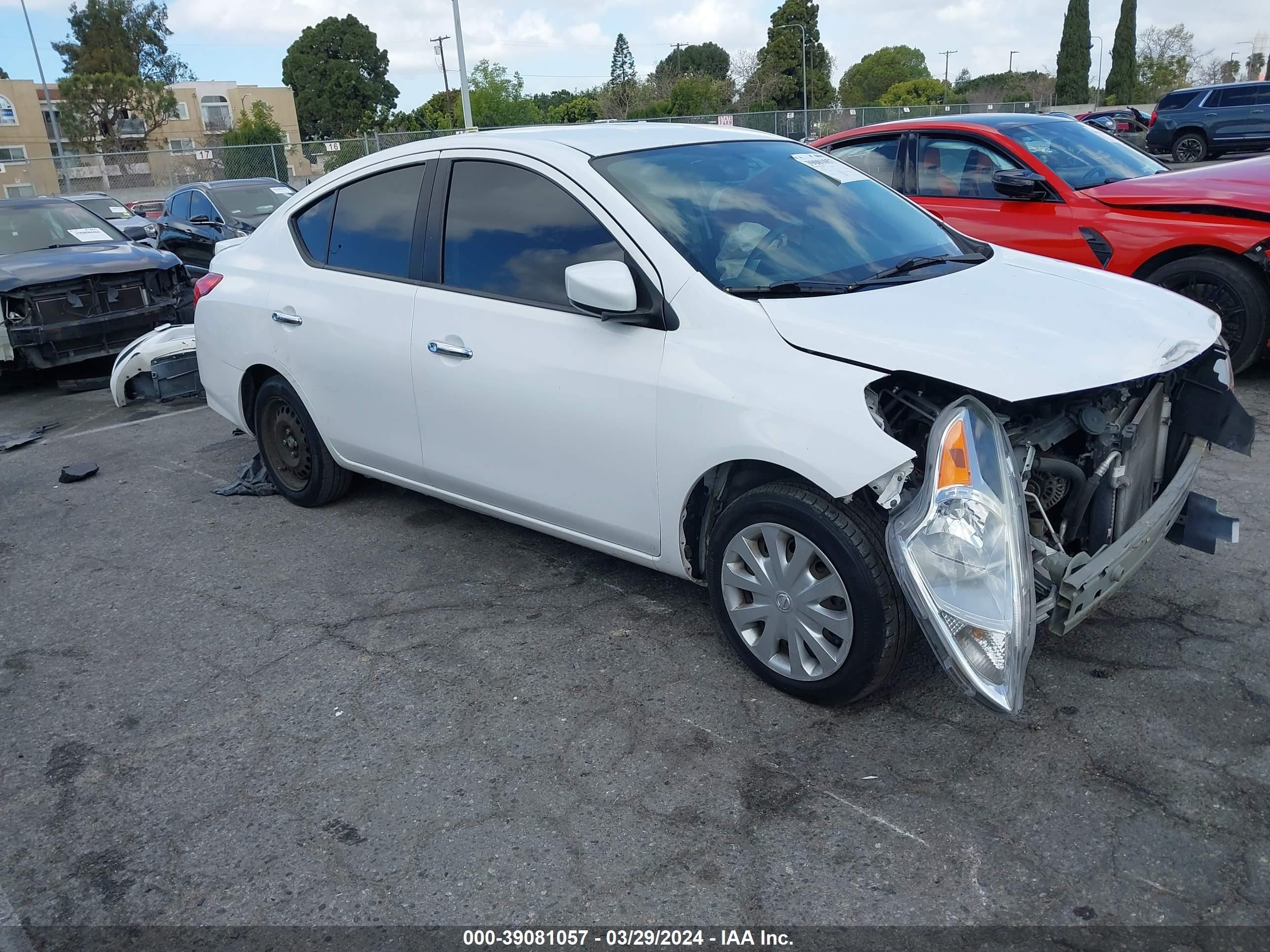 NISSAN VERSA 2015 3n1cn7ap7fl868904