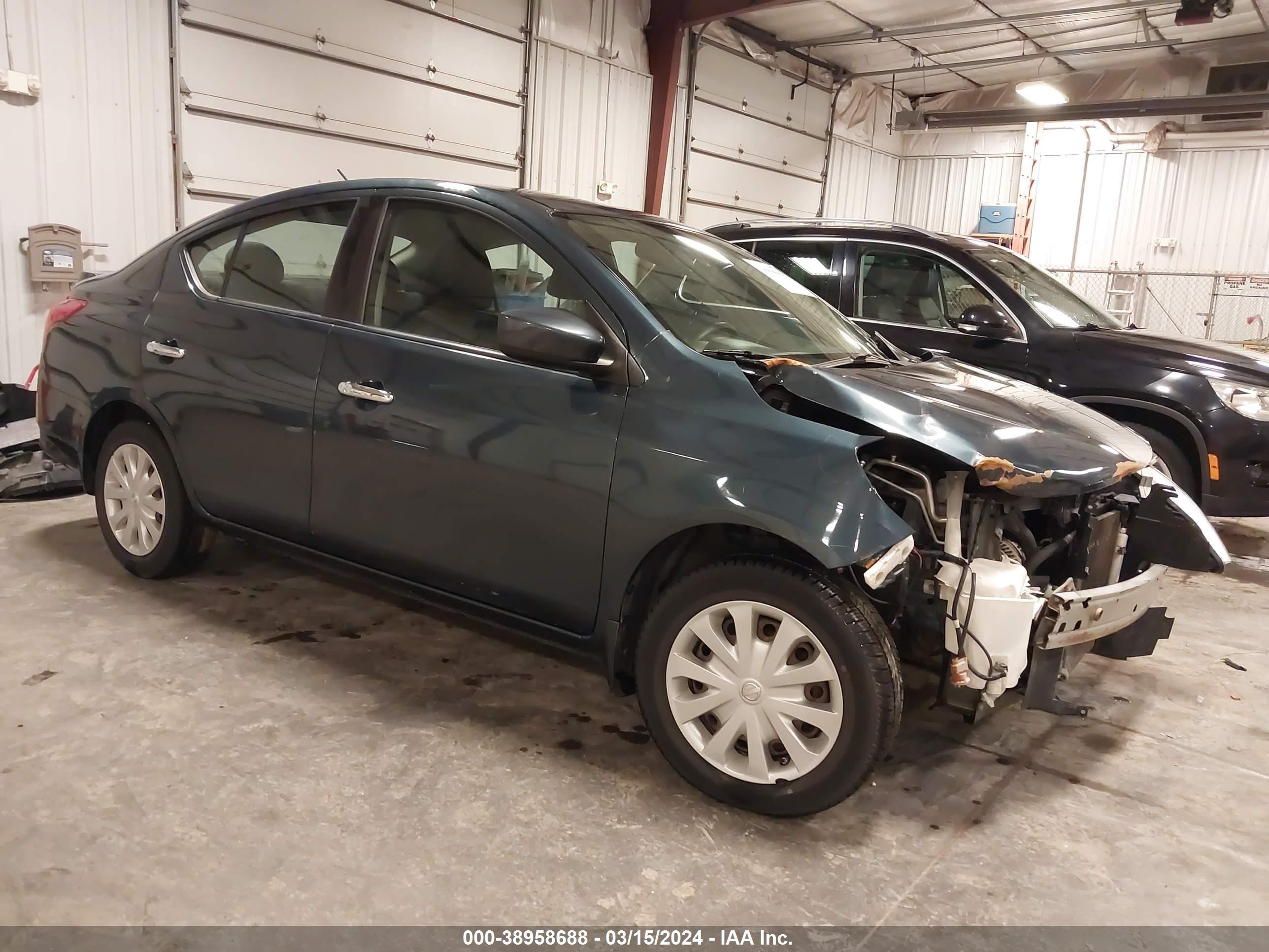 NISSAN VERSA 2015 3n1cn7ap7fl922671