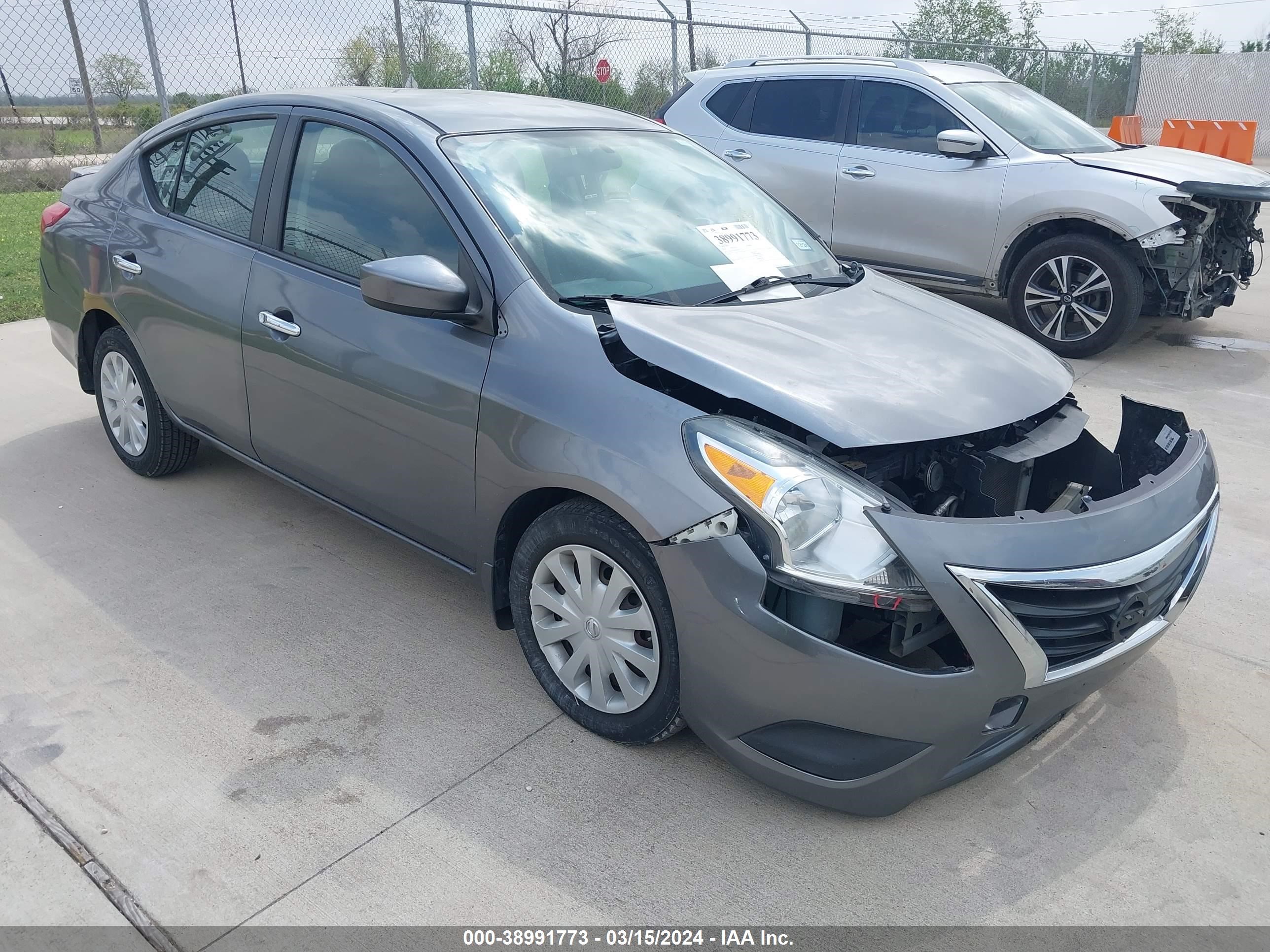 NISSAN VERSA 2016 3n1cn7ap7gl854020