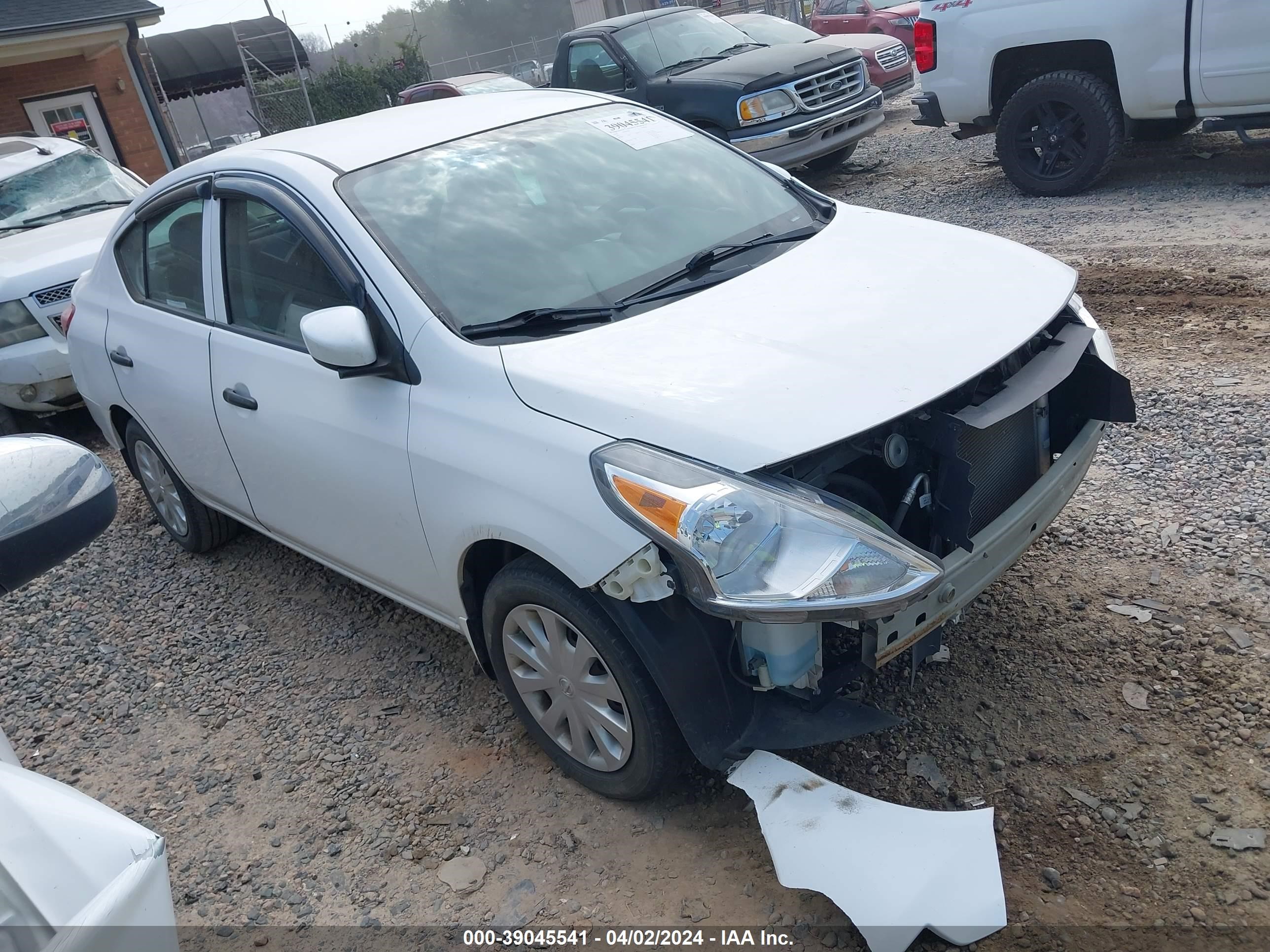 NISSAN VERSA 2016 3n1cn7ap7gl915642