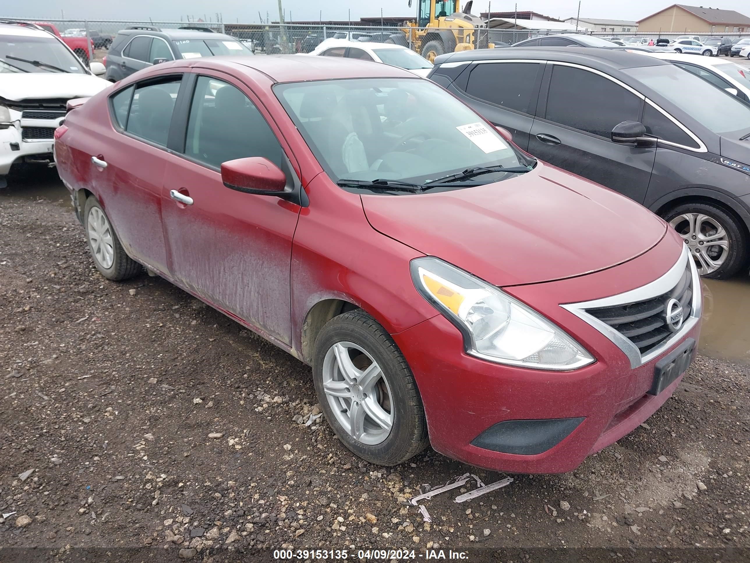 NISSAN VERSA 2017 3n1cn7ap7hk452473