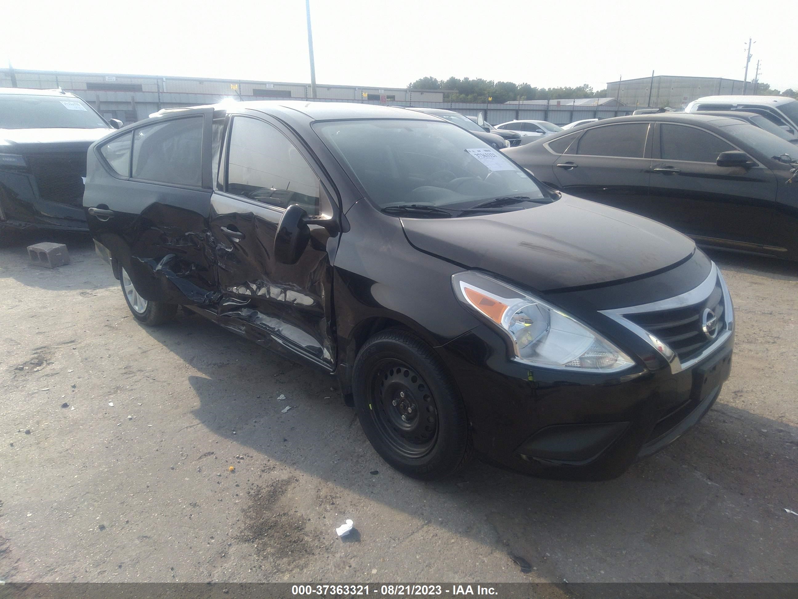 NISSAN VERSA 2017 3n1cn7ap7hl893613