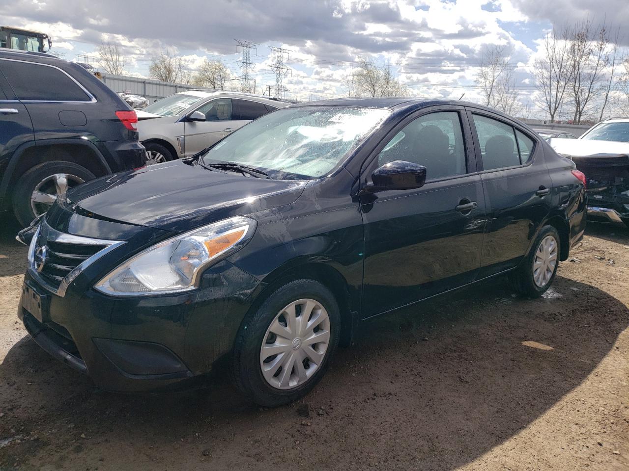 NISSAN VERSA 2018 3n1cn7ap7jl804872