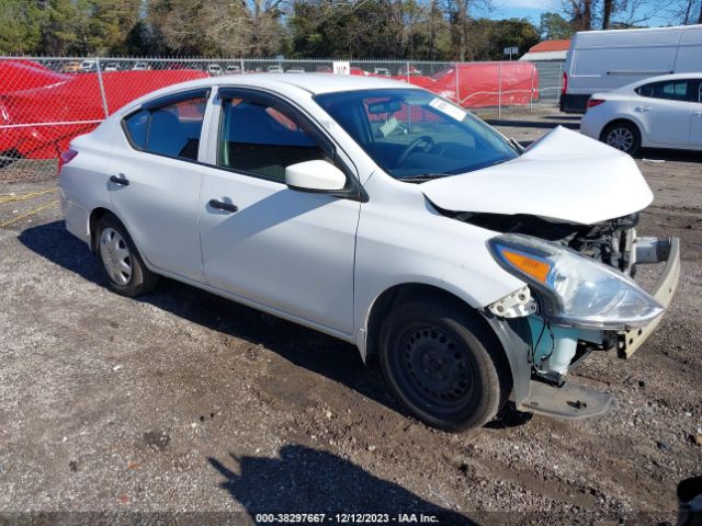 NISSAN VERSA 2018 3n1cn7ap7jl805973