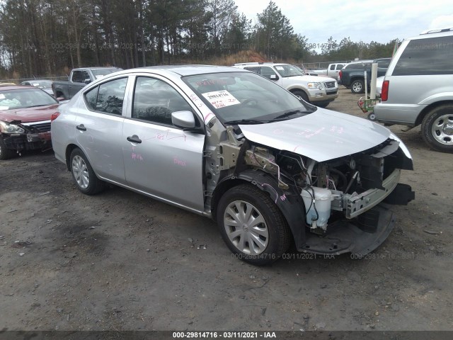 NISSAN VERSA SEDAN 2018 3n1cn7ap7jl811112