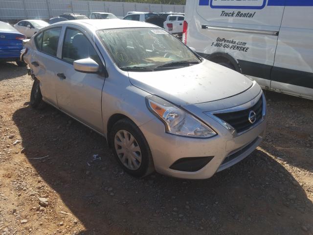 NISSAN VERSA S 2018 3n1cn7ap7jl818772