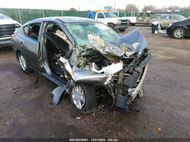 NISSAN VERSA 2018 3n1cn7ap7jl820456