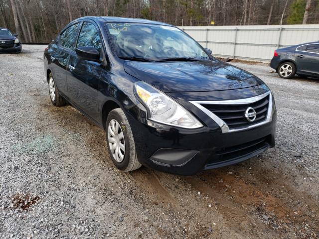 NISSAN VERSA S 2018 3n1cn7ap7jl823101