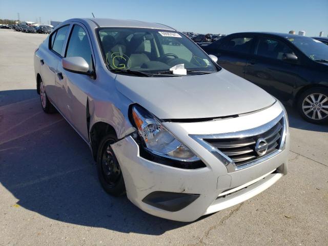 NISSAN VERSA S 2018 3n1cn7ap7jl836012