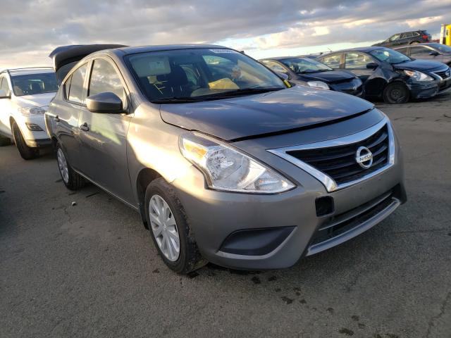 NISSAN VERSA S 2018 3n1cn7ap7jl838570