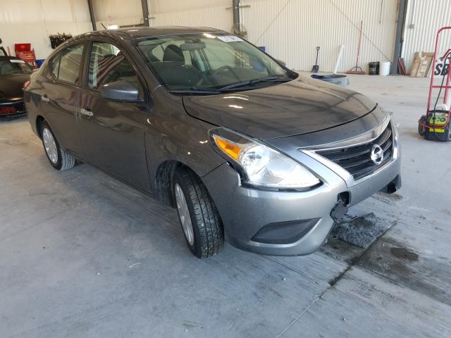 NISSAN VERSA S 2018 3n1cn7ap7jl851996