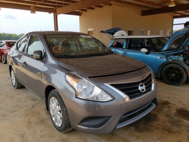 NISSAN VERSA S 2018 3n1cn7ap7jl857300