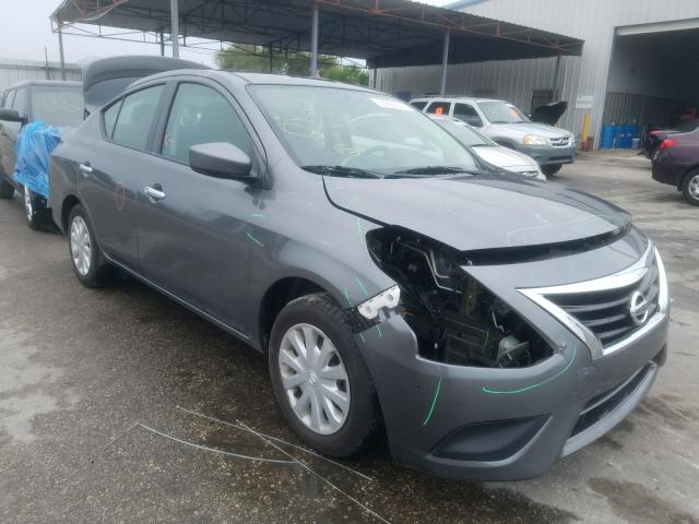 NISSAN VERSA S 2018 3n1cn7ap7jl870354