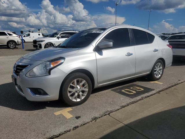 NISSAN VERSA S 2018 3n1cn7ap7jl871732