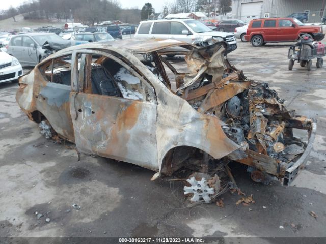 NISSAN VERSA 2018 3n1cn7ap7jl874825