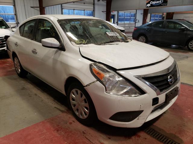 NISSAN VERSA S 2018 3n1cn7ap7jl877899