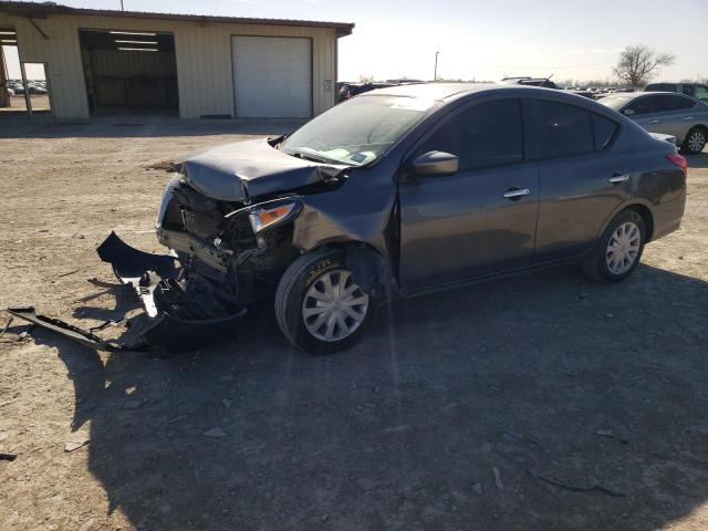 NISSAN VERSA S 2018 3n1cn7ap7jl885209