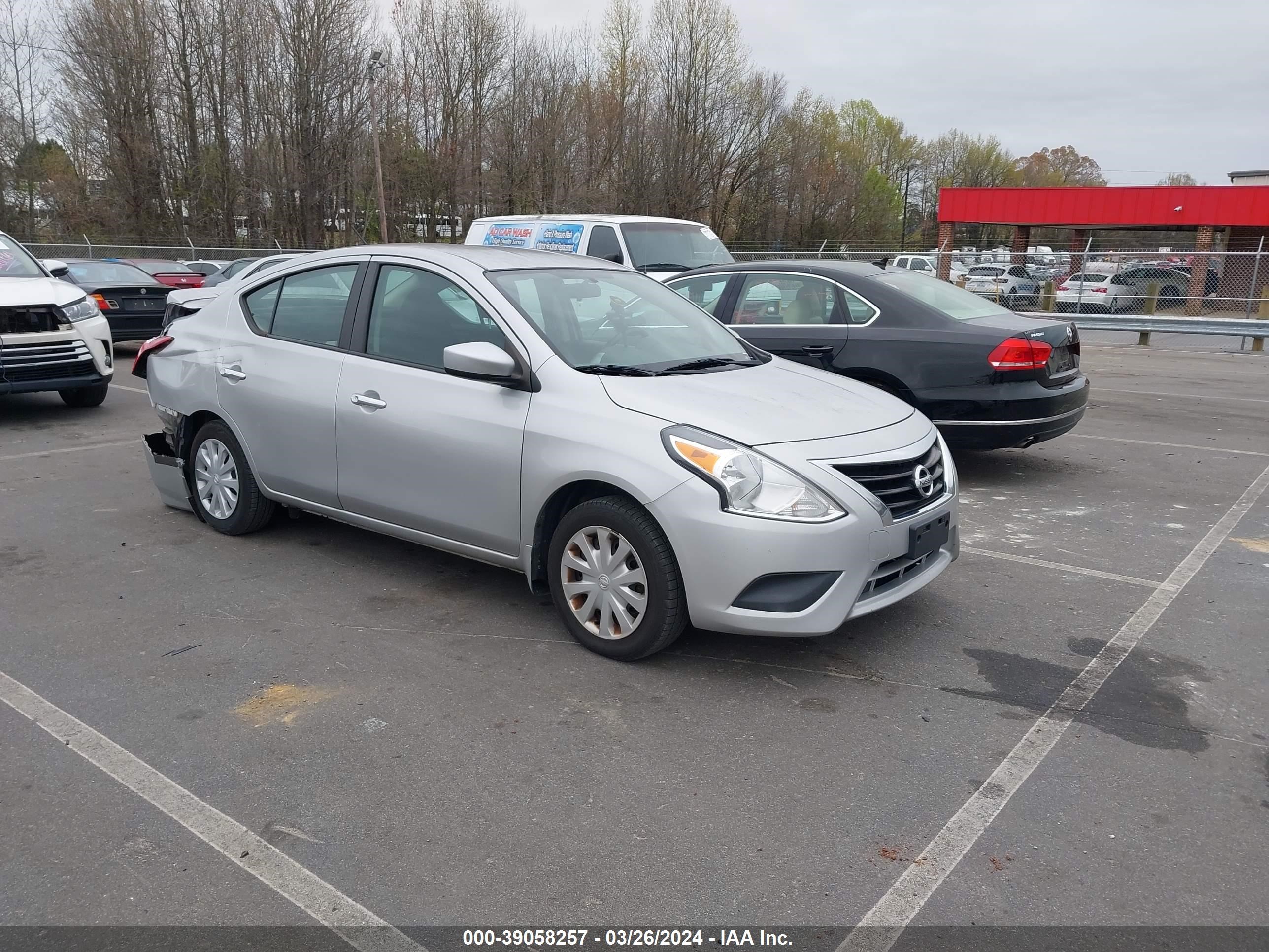 NISSAN VERSA 2019 3n1cn7ap7kl819664