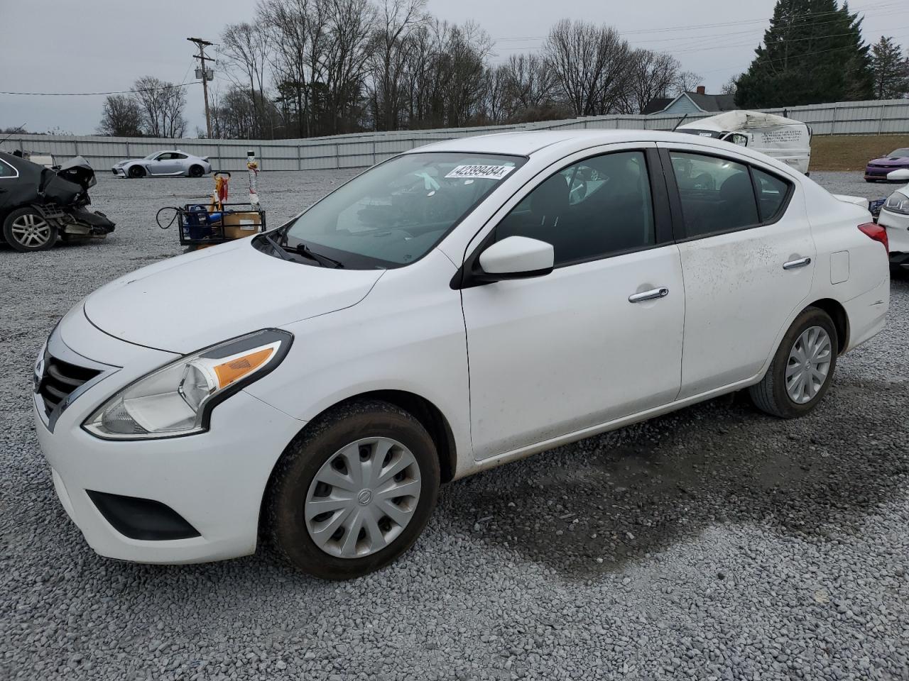 NISSAN VERSA 2019 3n1cn7ap7kl852597