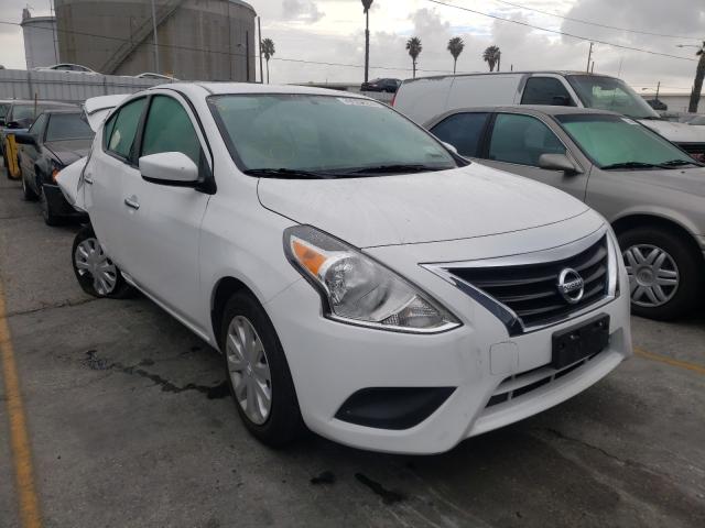 NISSAN VERSA S 2019 3n1cn7ap7kl870405