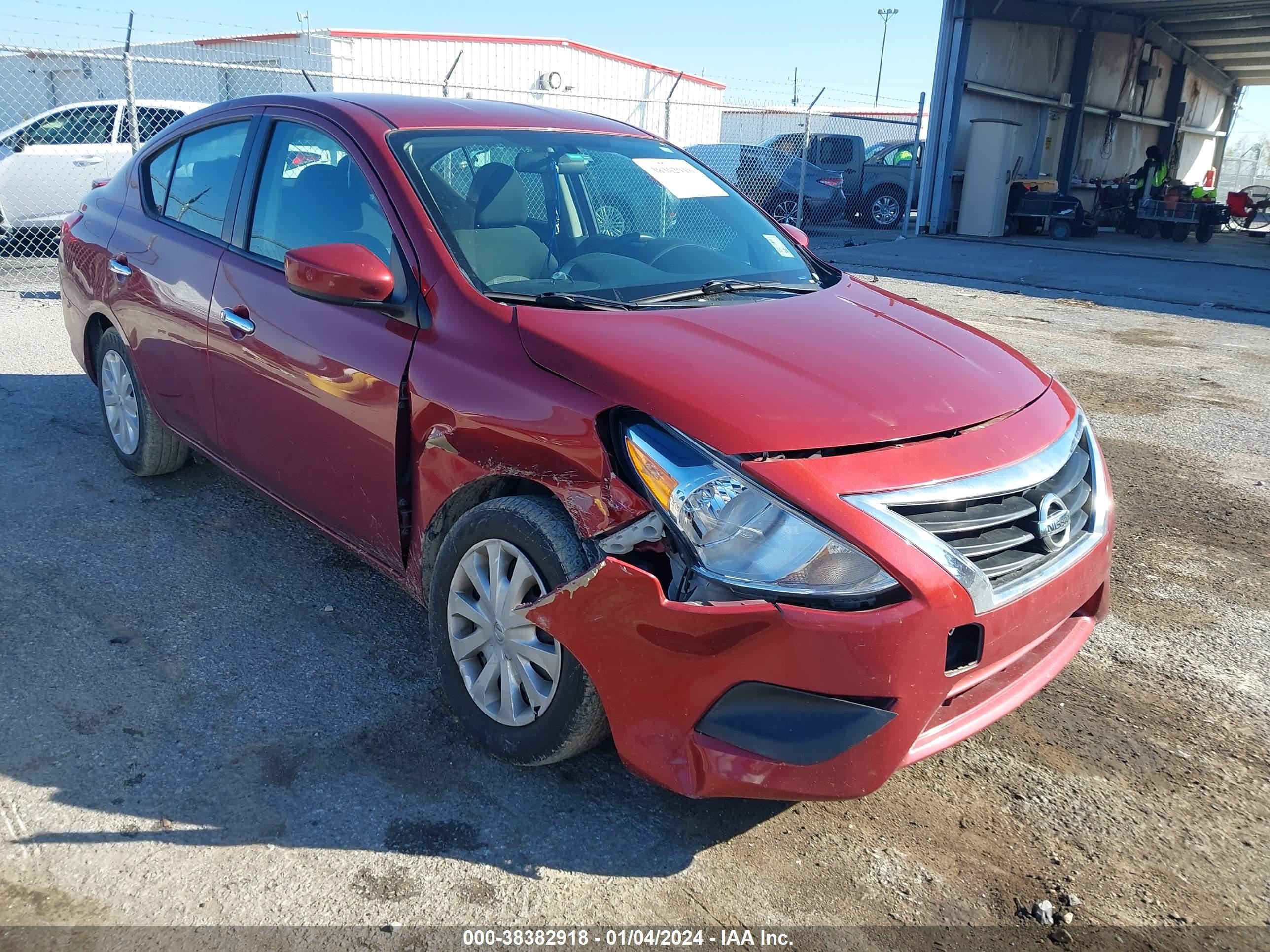 NISSAN VERSA 2019 3n1cn7ap7kl874969