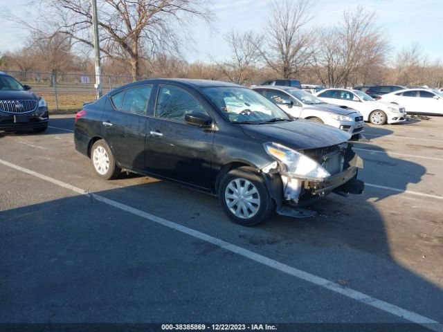 NISSAN VERSA 2019 3n1cn7ap7kl880402