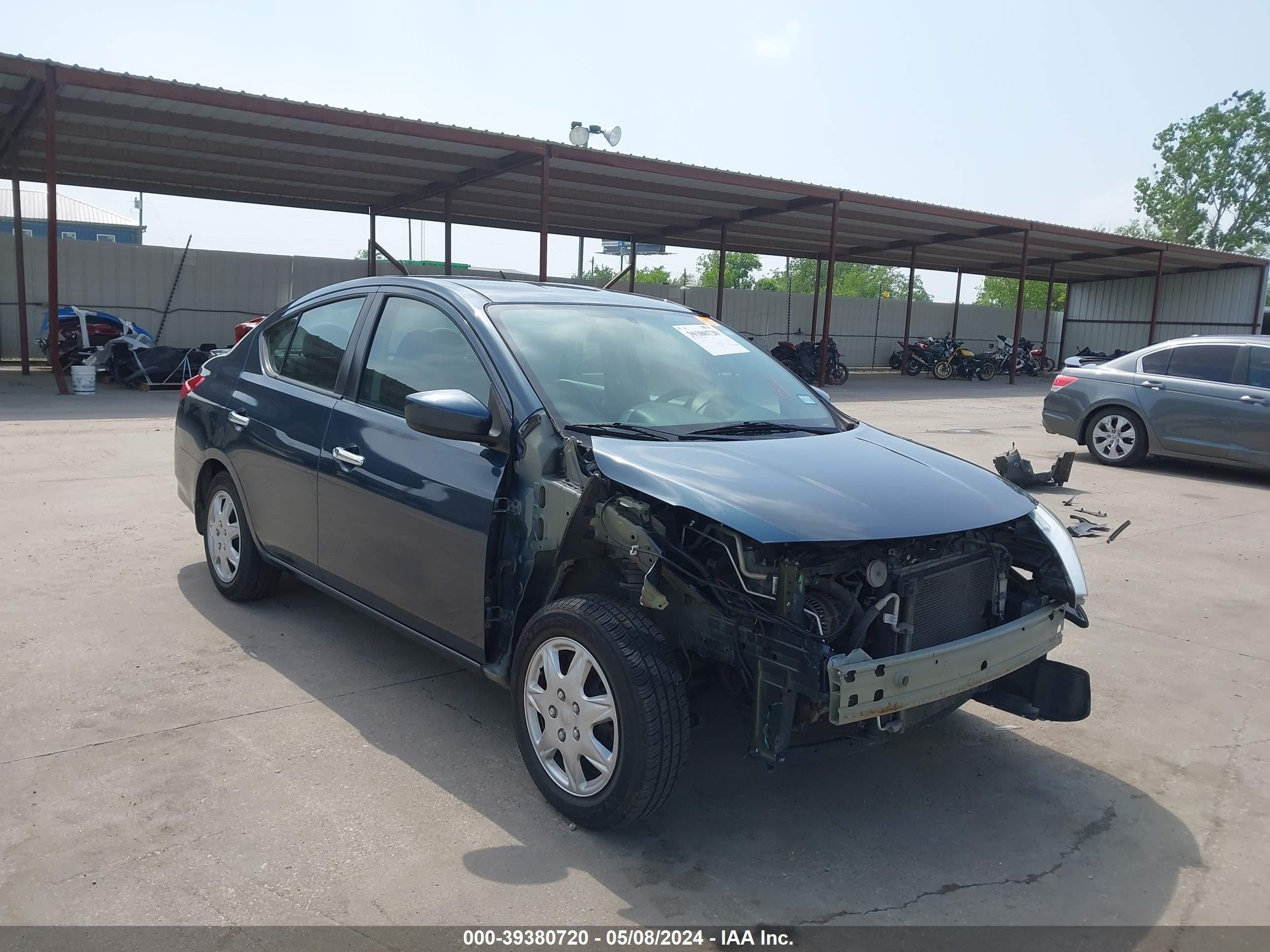 NISSAN VERSA 2016 3n1cn7ap8gl880139