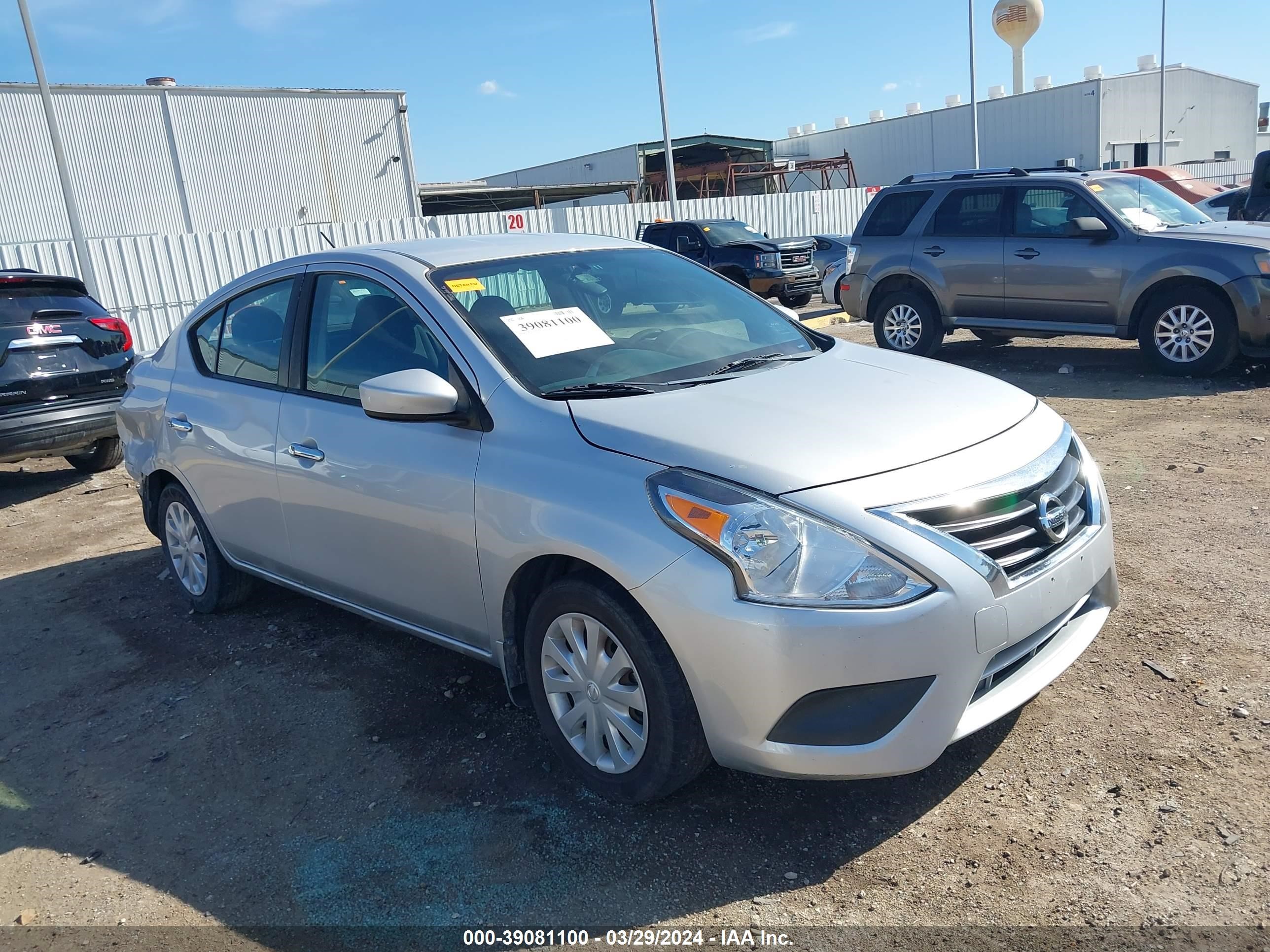 NISSAN VERSA 2017 3n1cn7ap8hl896651