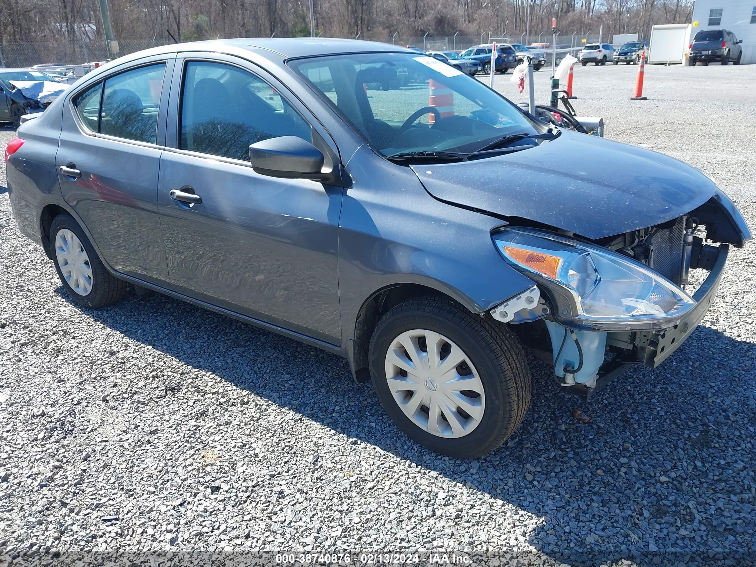 NISSAN VERSA 2018 3n1cn7ap8jl807960