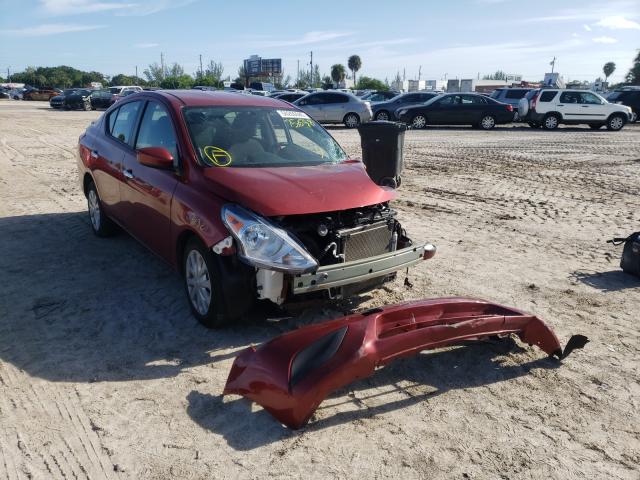 NISSAN VERSA S 2018 3n1cn7ap8jl808283