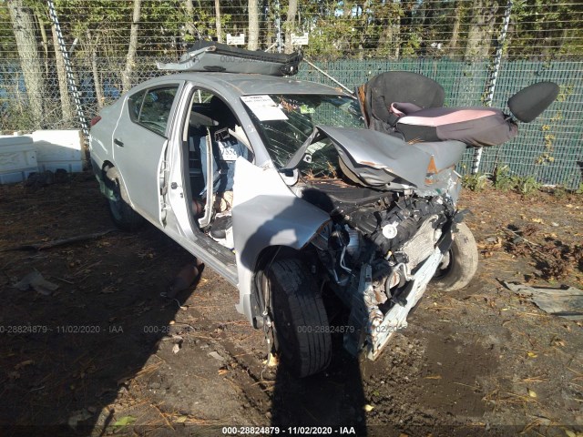 NISSAN VERSA SEDAN 2018 3n1cn7ap8jl812043