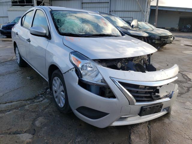 NISSAN VERSA S 2018 3n1cn7ap8jl822927