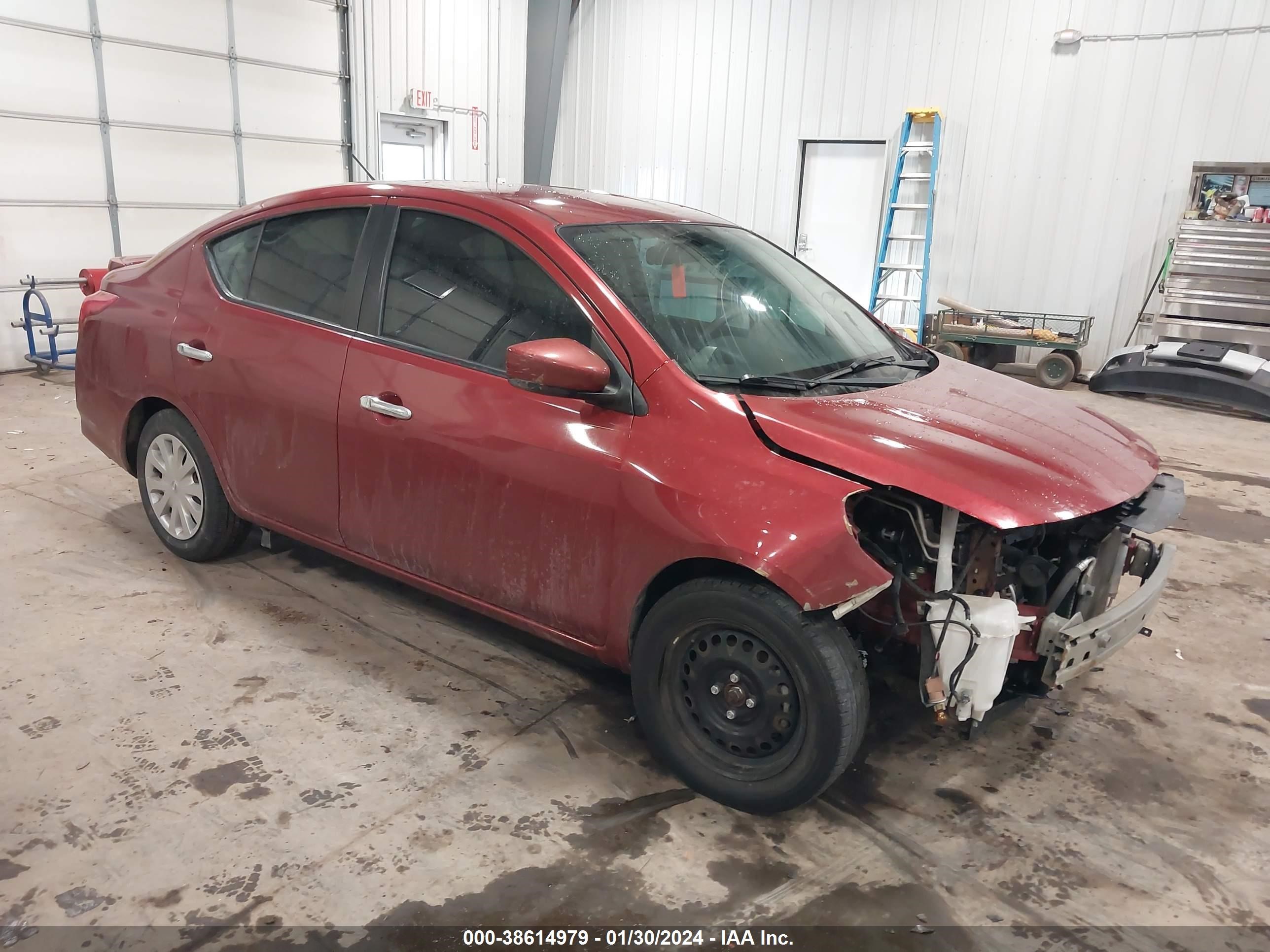 NISSAN VERSA 2018 3n1cn7ap8jl874140