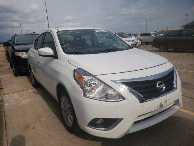 NISSAN VERSA S 2018 3n1cn7ap8jl877927