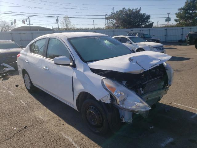 NISSAN VERSA S 2019 3n1cn7ap8kl824047