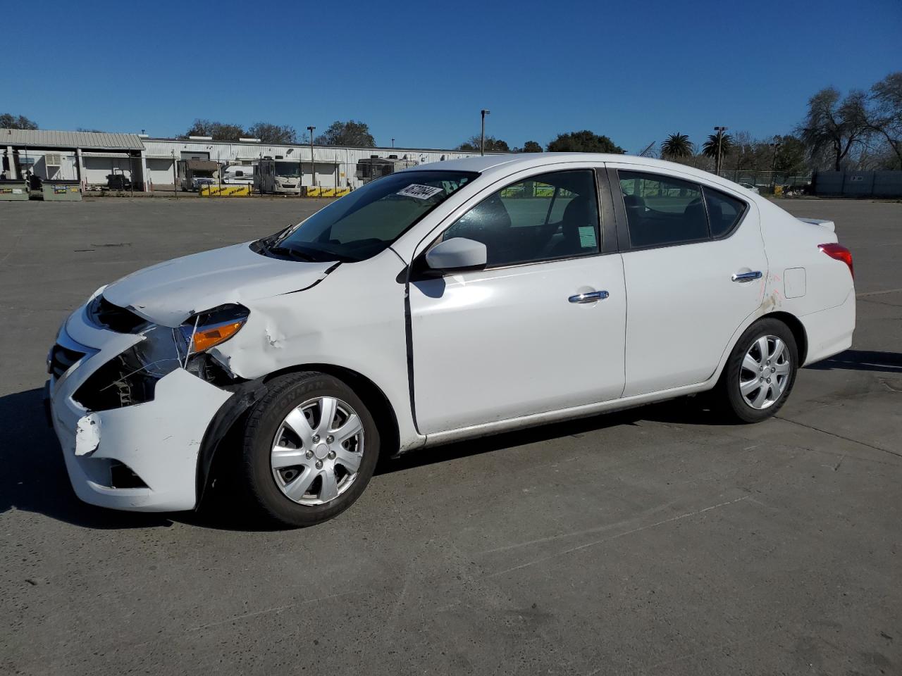 NISSAN VERSA 2019 3n1cn7ap8kl875533