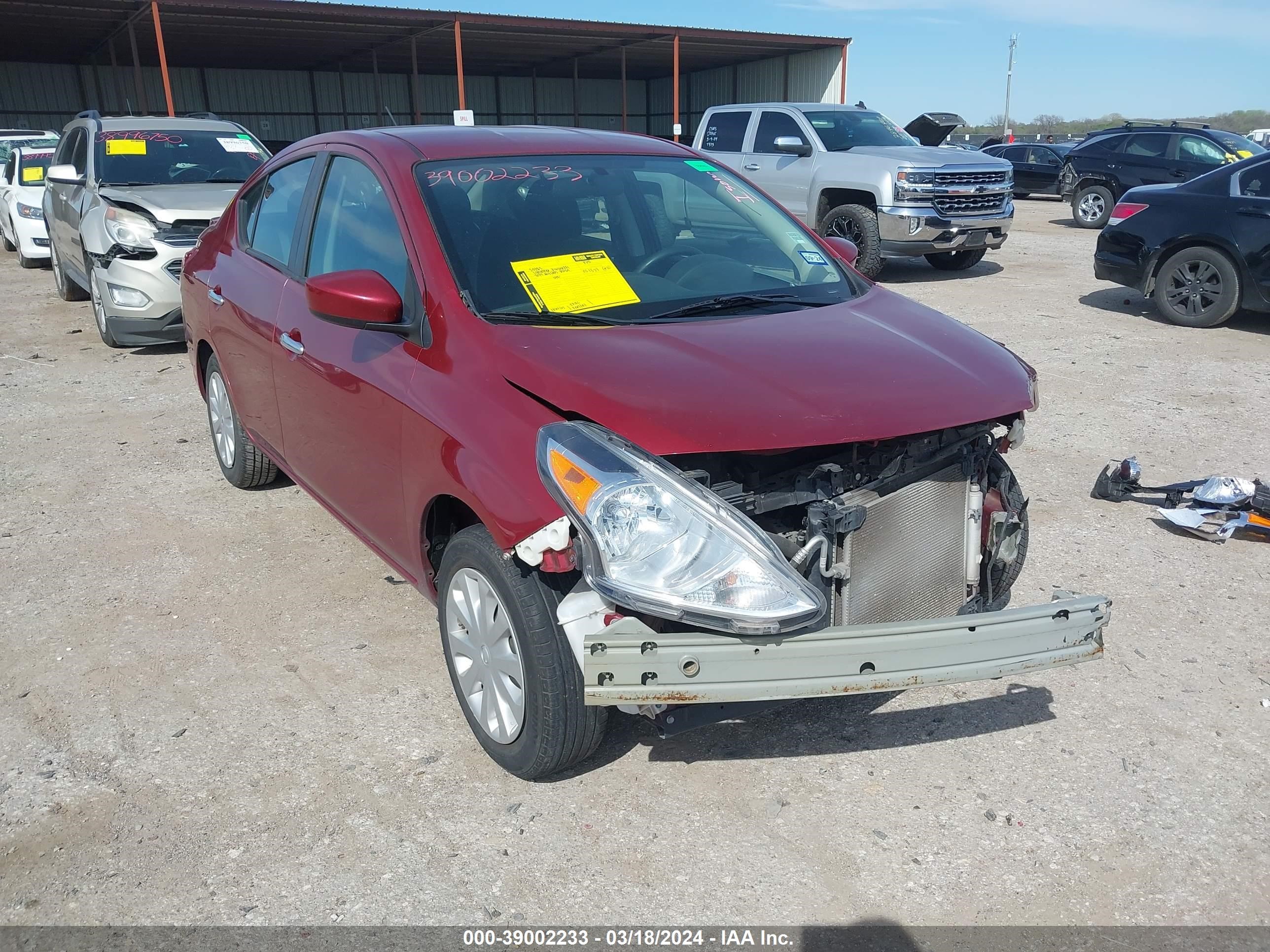 NISSAN VERSA 2019 3n1cn7ap8kl878819