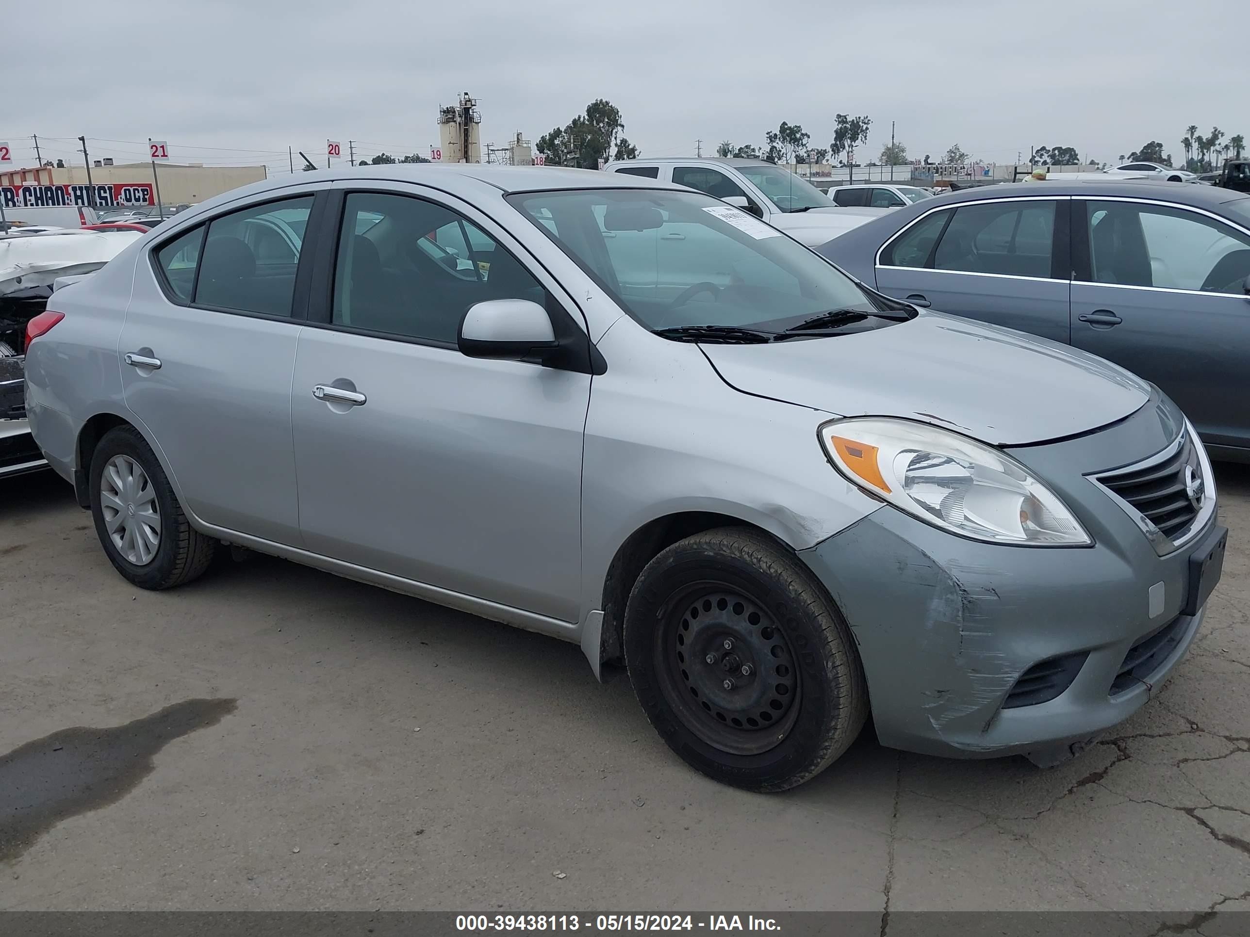 NISSAN VERSA 2013 3n1cn7ap9dl879819