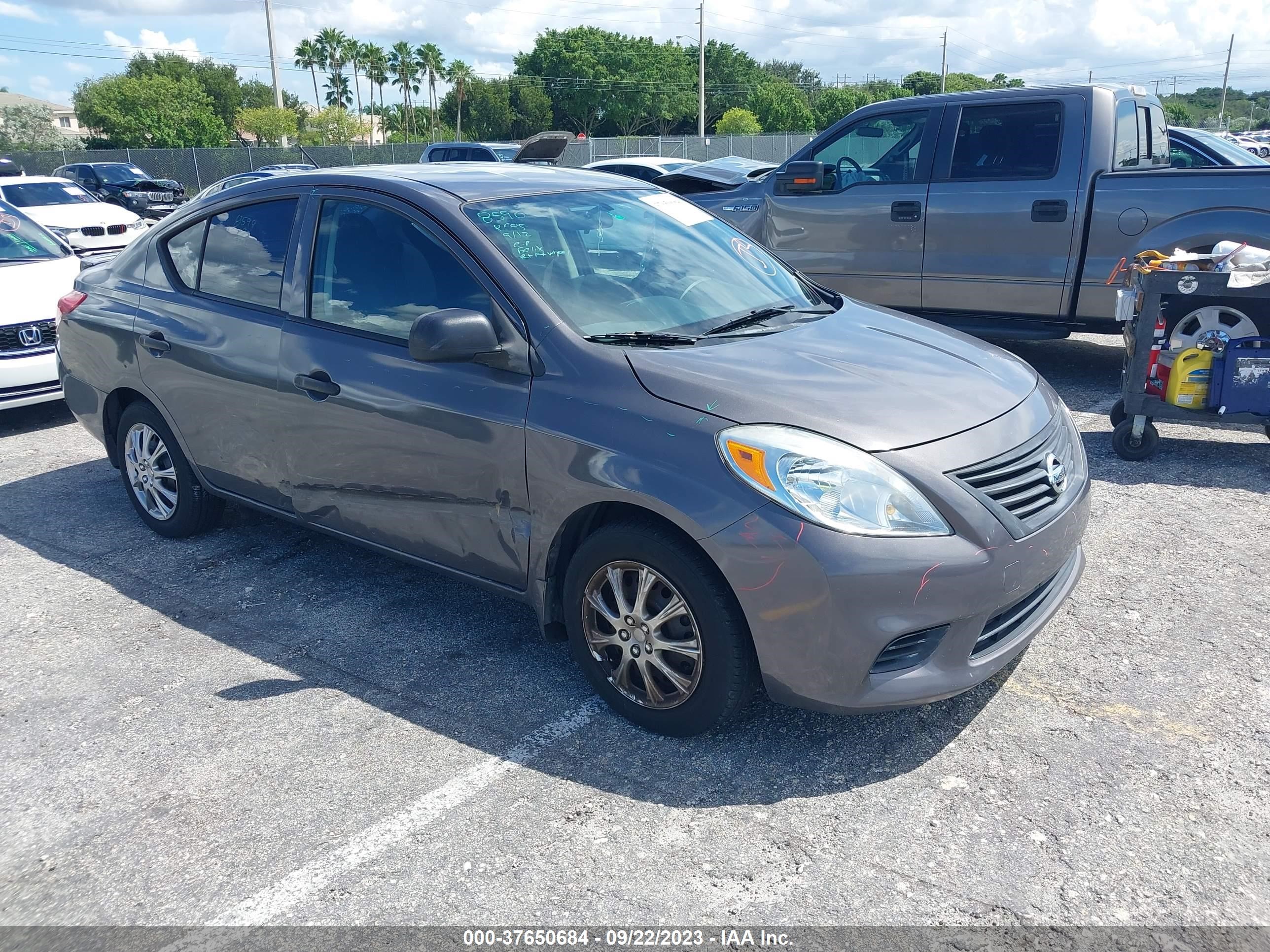 NISSAN VERSA 2014 3n1cn7ap9el841640