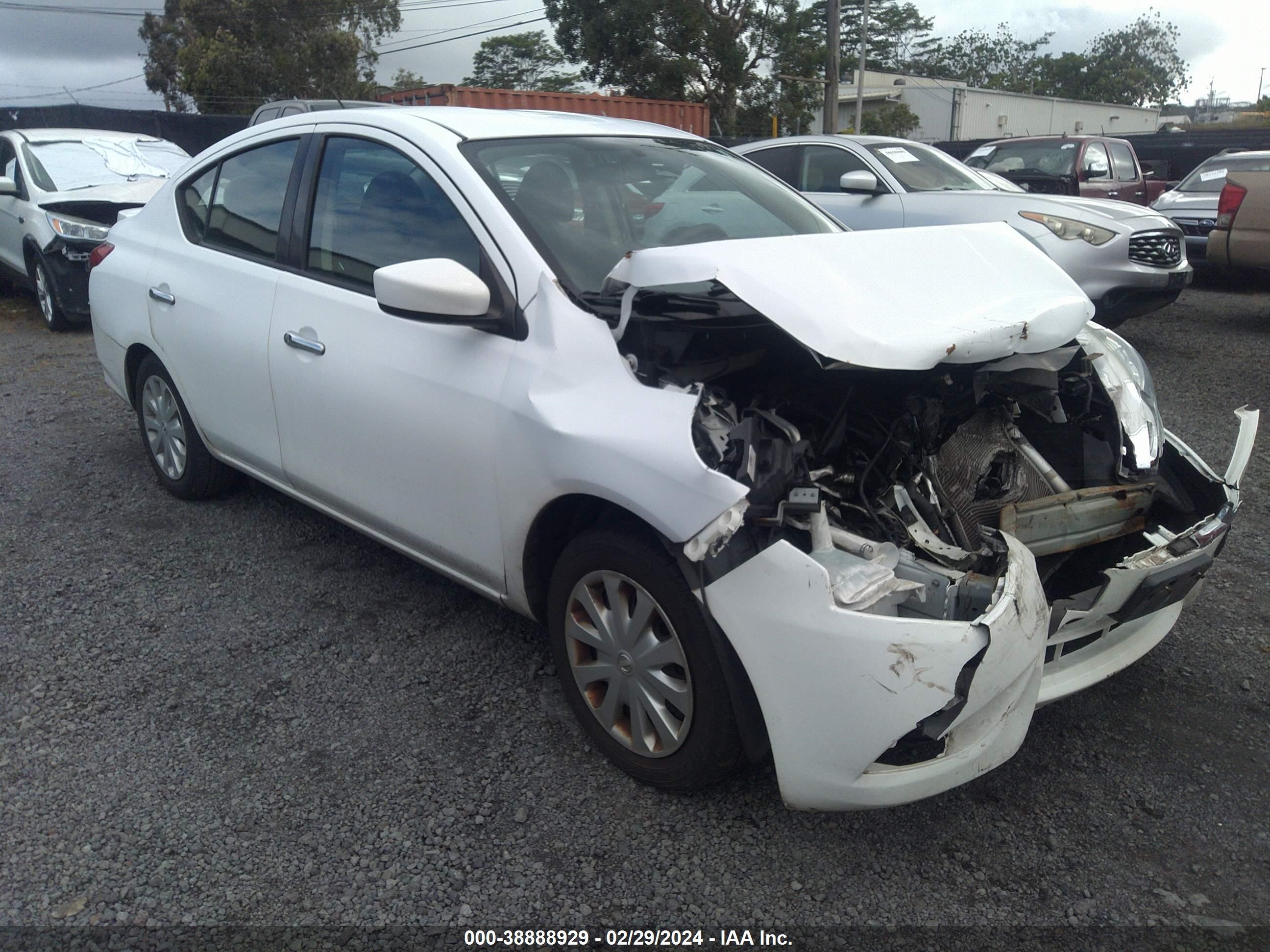 NISSAN VERSA 2016 3n1cn7ap9gl824856