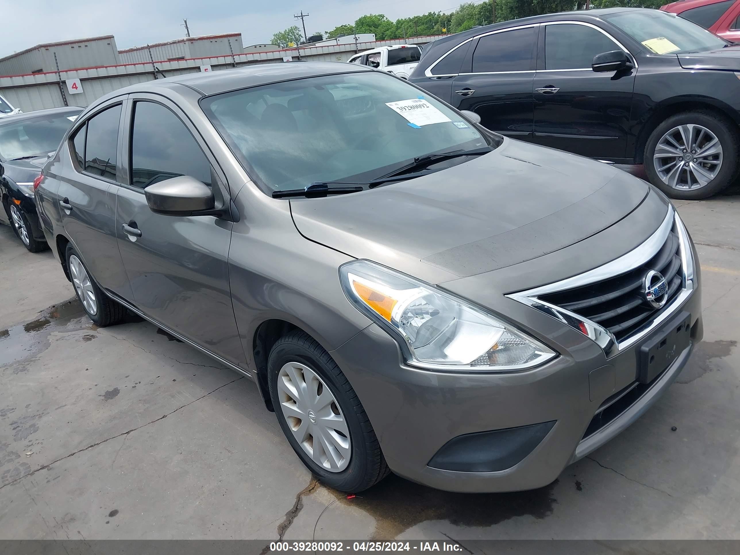 NISSAN VERSA 2016 3n1cn7ap9gl890257