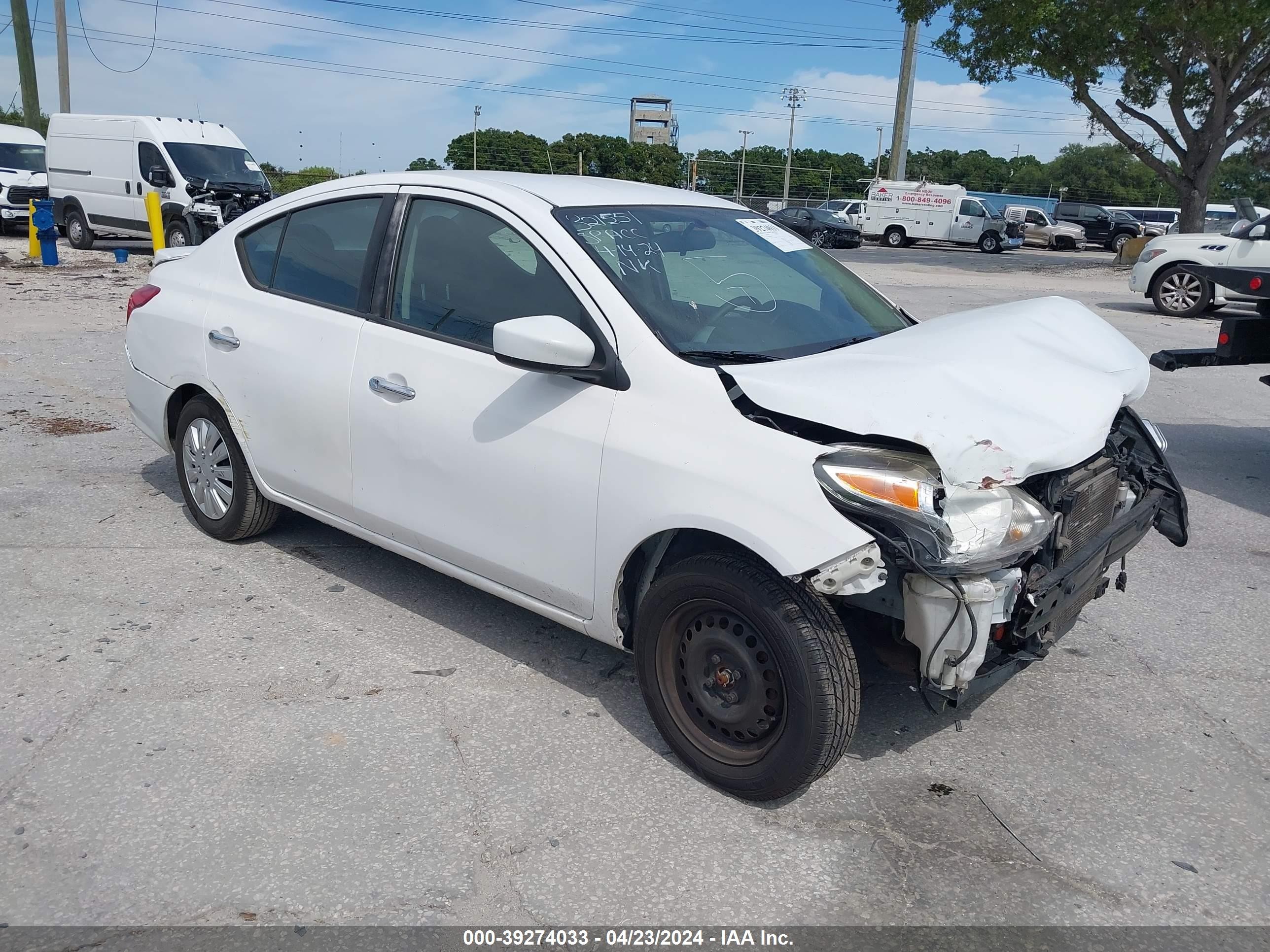 NISSAN VERSA 2017 3n1cn7ap9hk438557