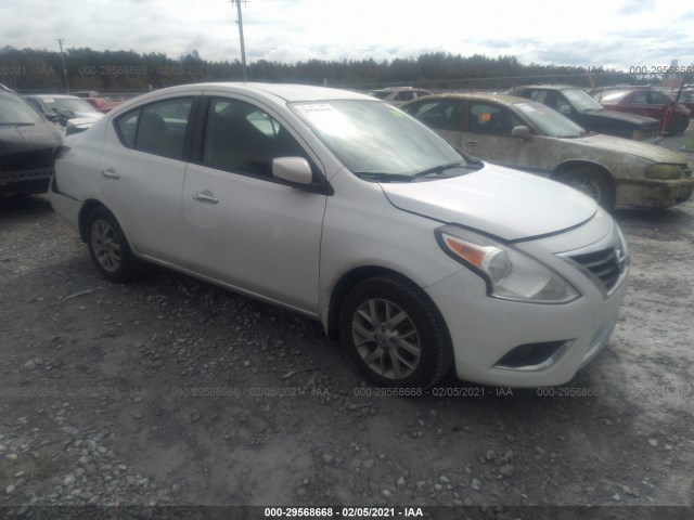 NISSAN VERSA SEDAN 2017 3n1cn7ap9hl880104