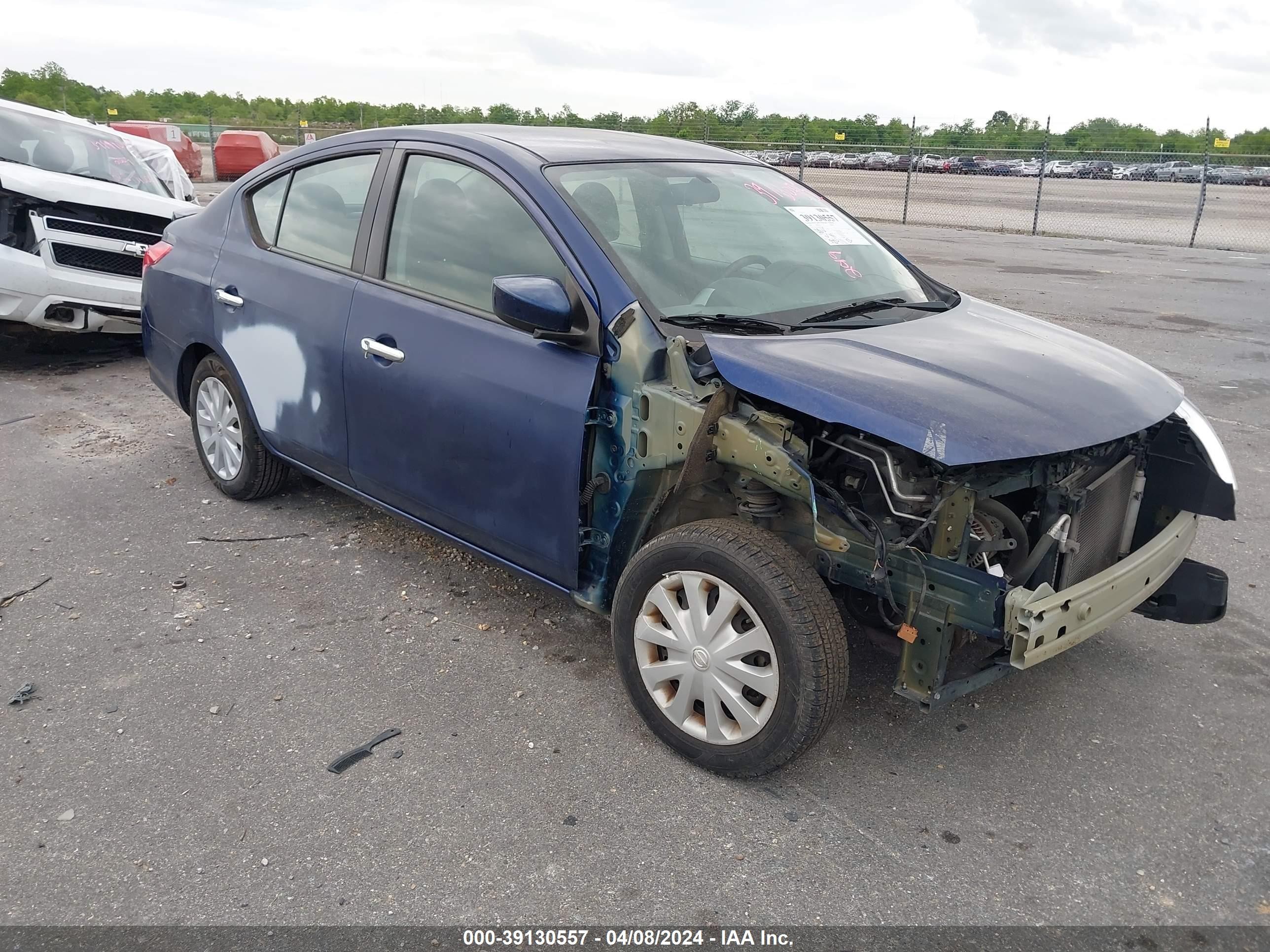 NISSAN VERSA 2019 3n1cn7ap9kl822517