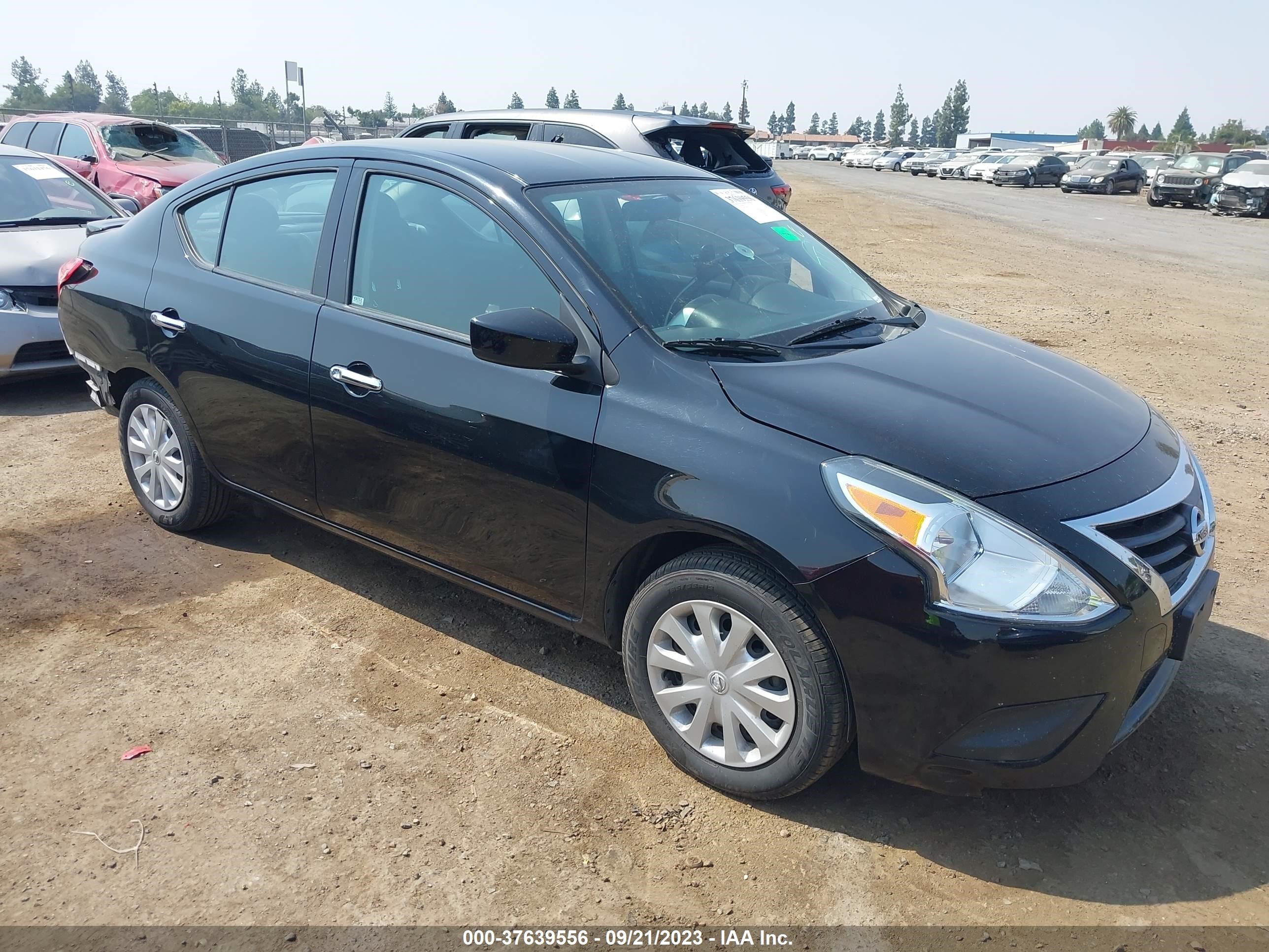 NISSAN VERSA 2019 3n1cn7ap9kl839494