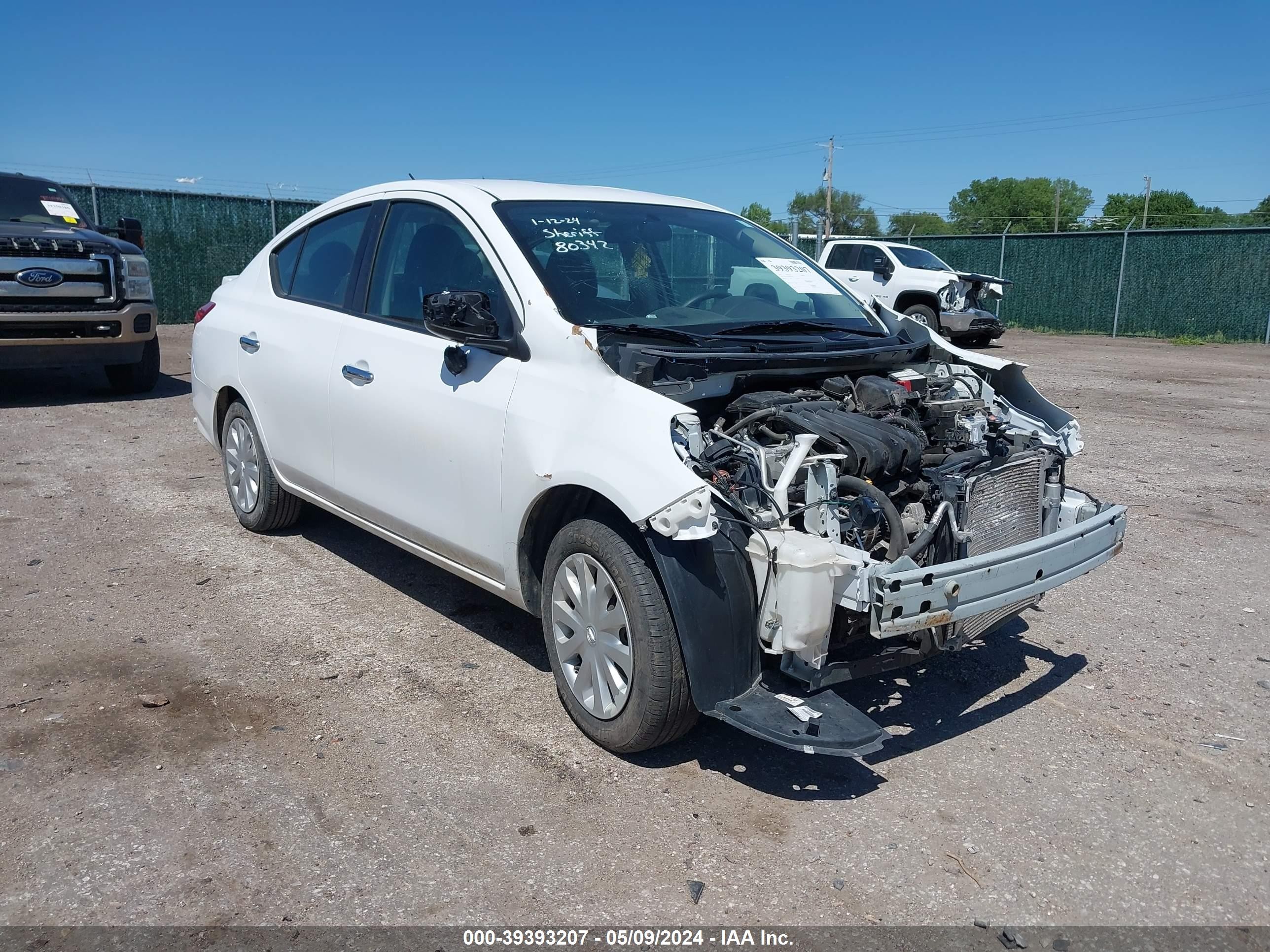 NISSAN VERSA 2019 3n1cn7ap9kl851192