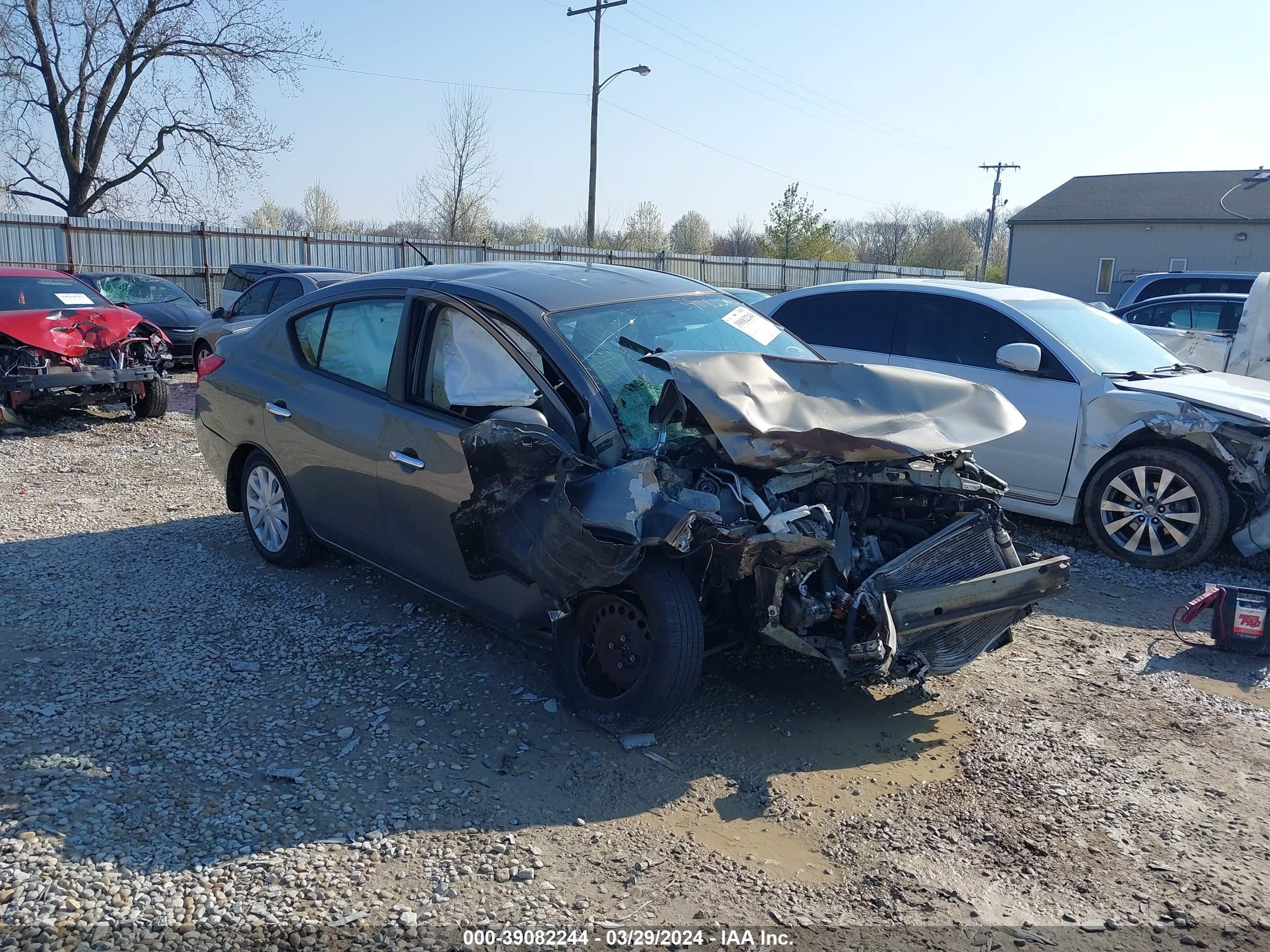 NISSAN VERSA 2013 3n1cn7apxdl883720