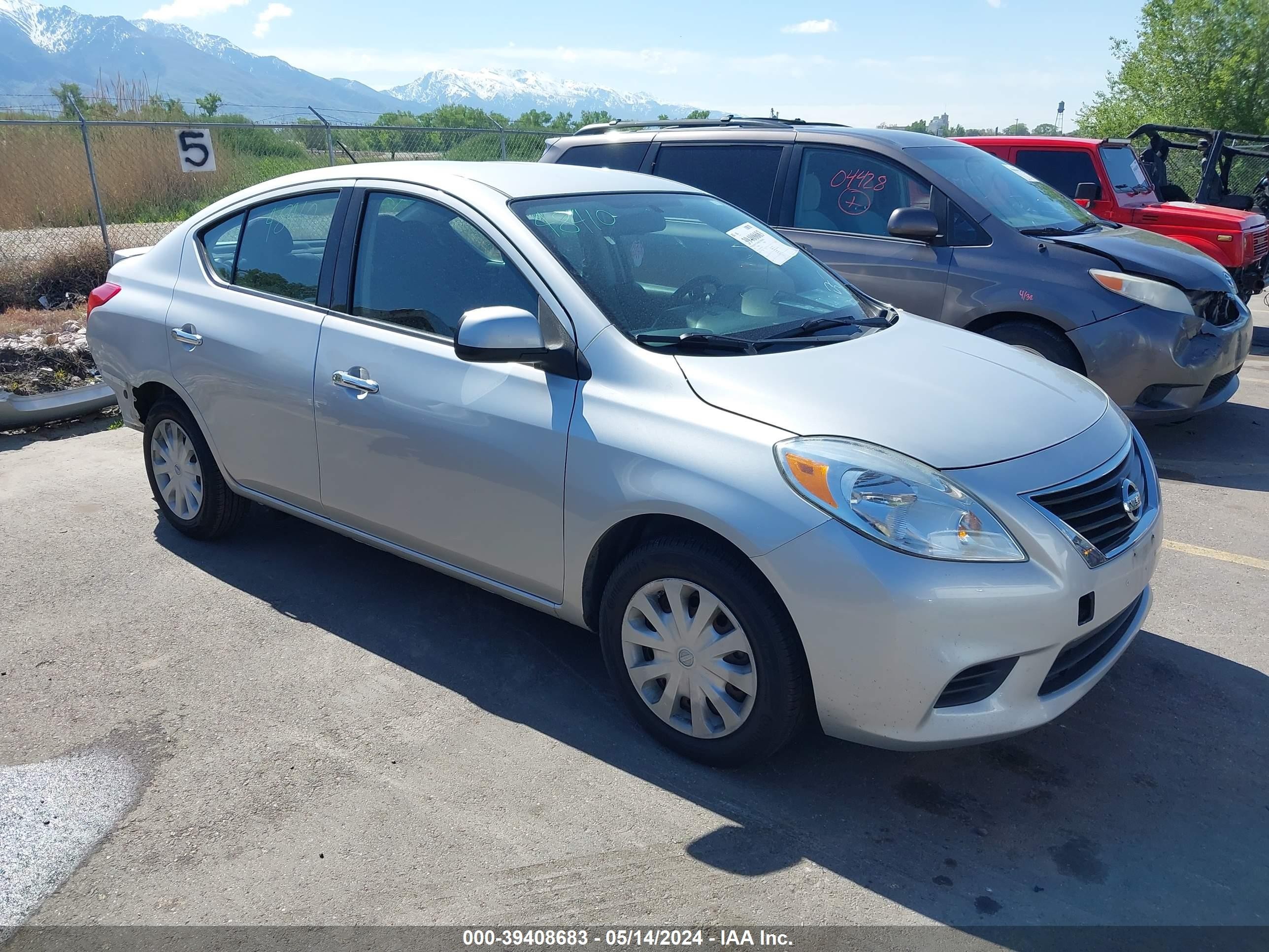 NISSAN VERSA 2014 3n1cn7apxel824572