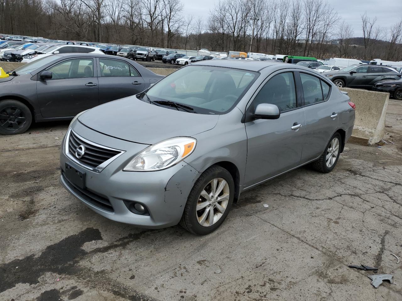 NISSAN VERSA 2014 3n1cn7apxel856115